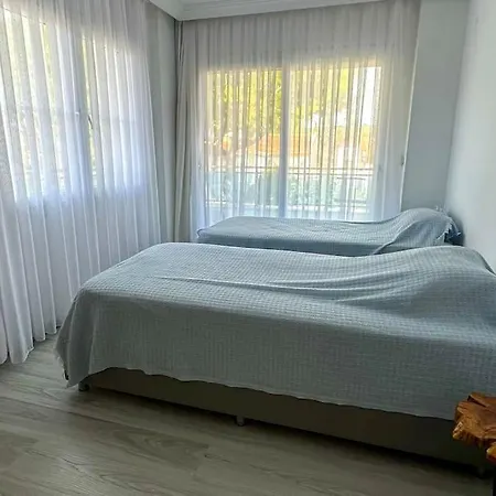公寓 Deniz Kenarinda Tatil Yenihisar